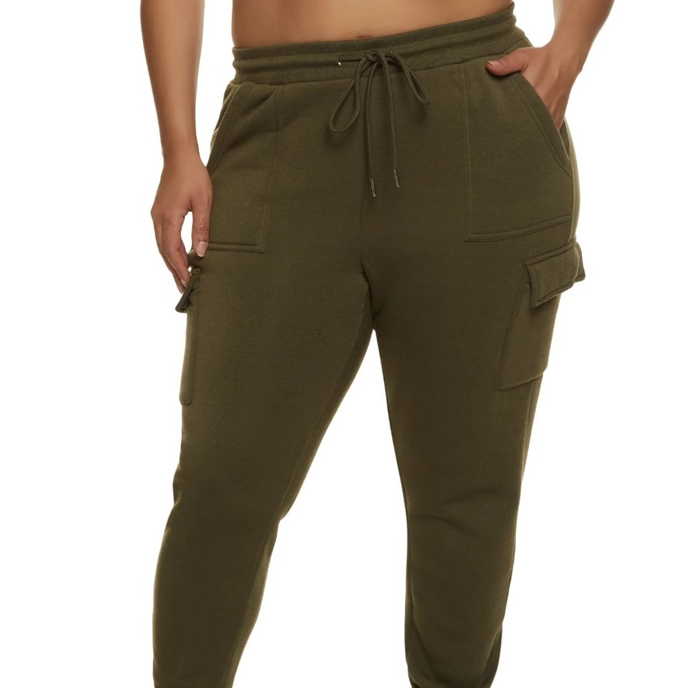 NWT Plus Size Drawstring Cargo Joggers - Olive 3X